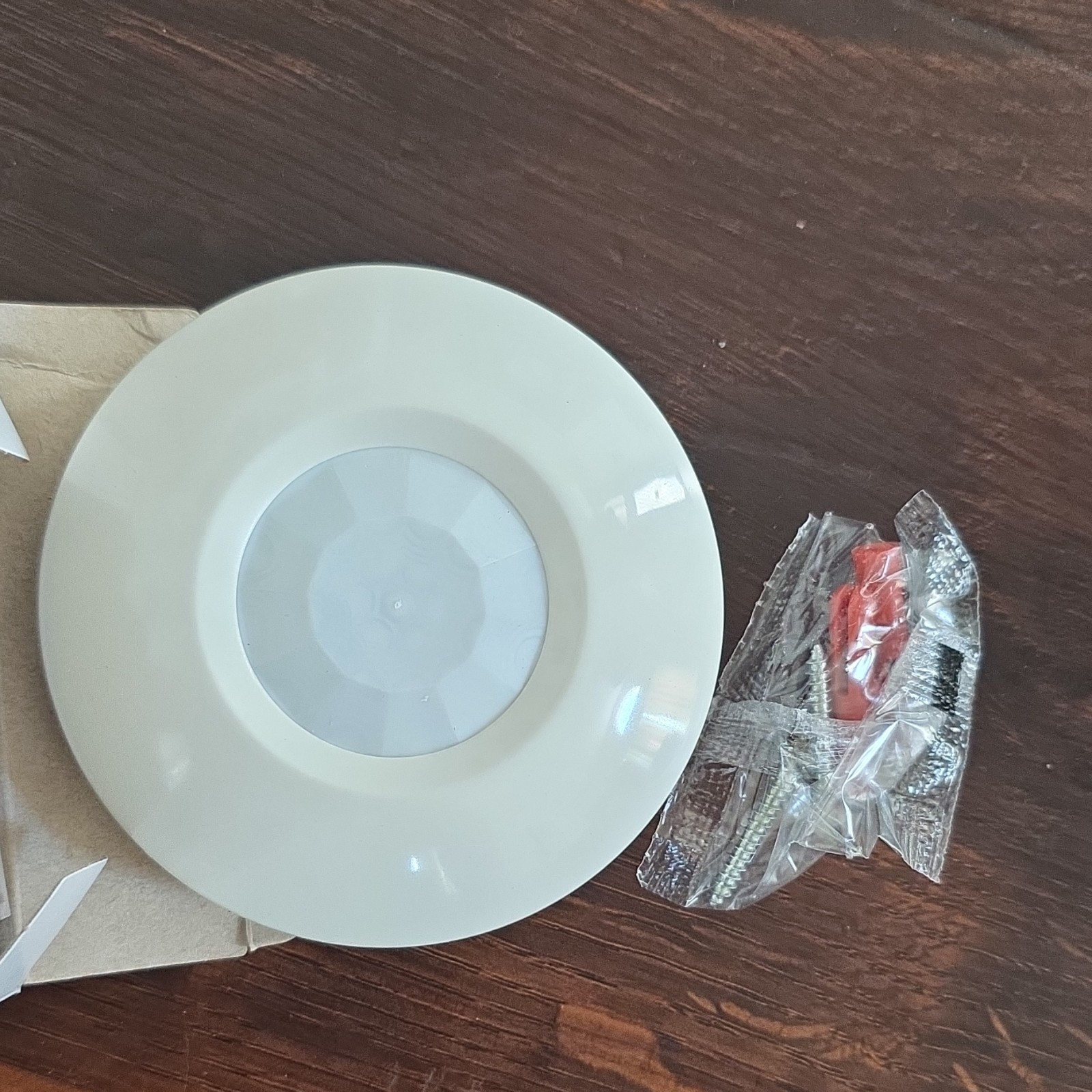 Visonic DUO-240 Ceiling-mount Dual-technology Detector 360° 10.8m Range White