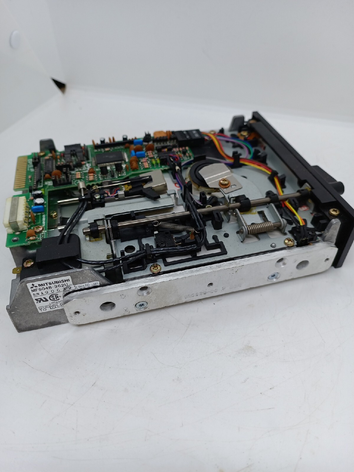 Vintage Mitsubishi 5.25" Floppy Drive Model MF504B-362U COOL PC. H4