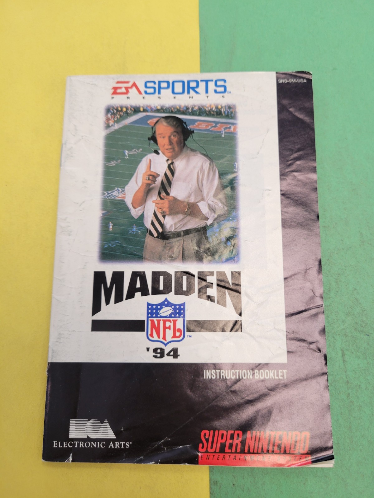 INSTRUCTION BOOKLET FOR SUPER NINTENDO GAME MADDEN NFL 94