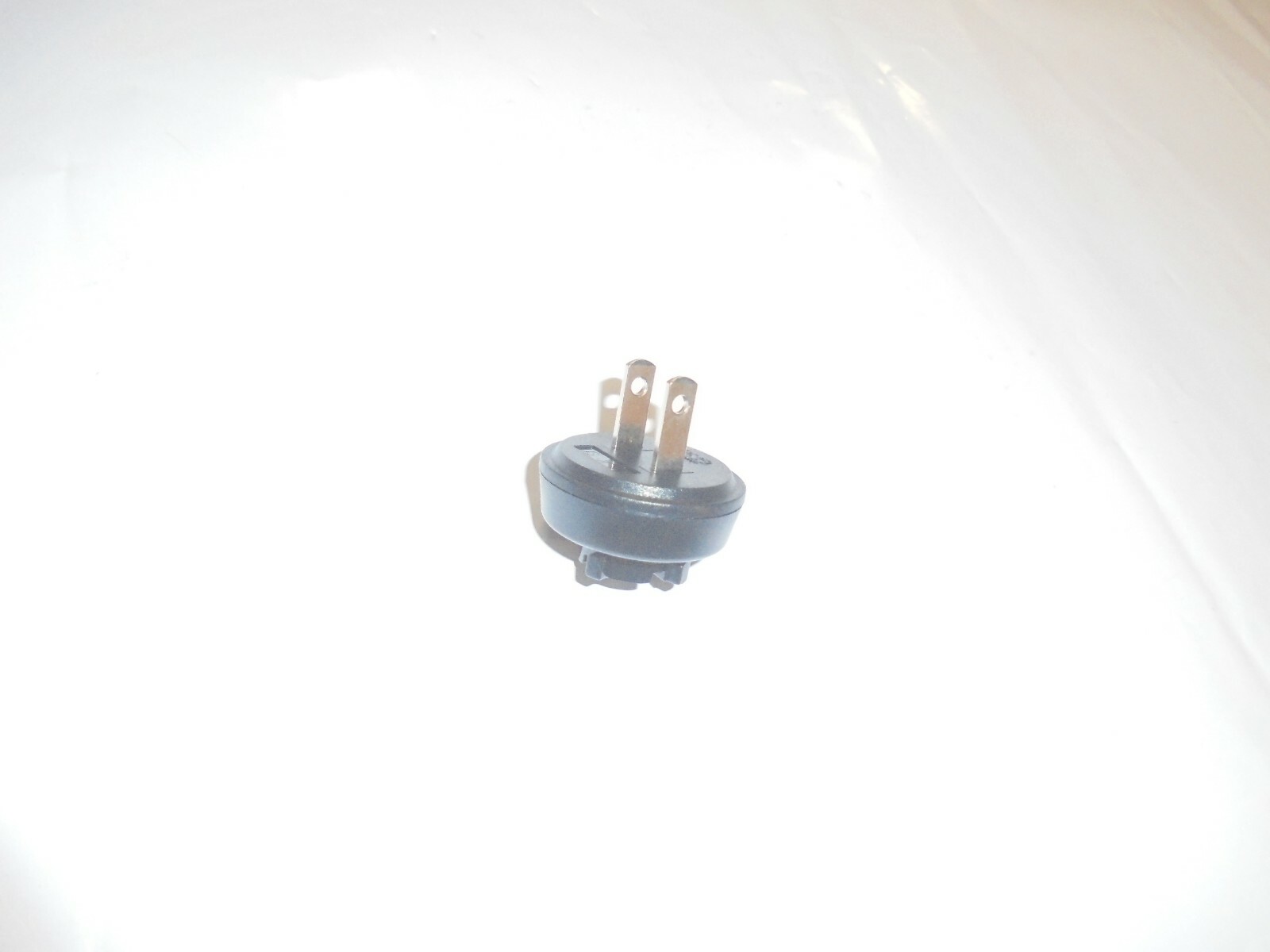 LZ.20400.315 - AC Power Clip IU40-1-UL REV 1.0