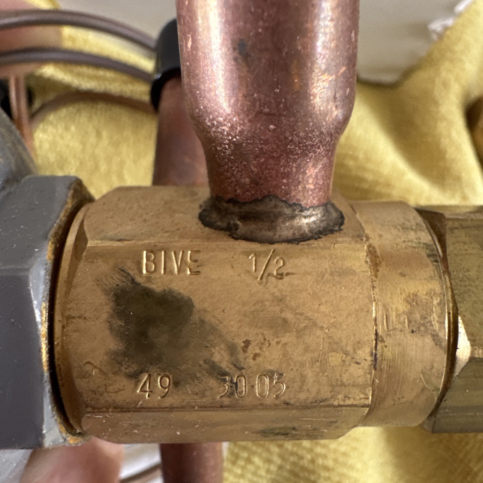 TXV BIVE 1/2 C