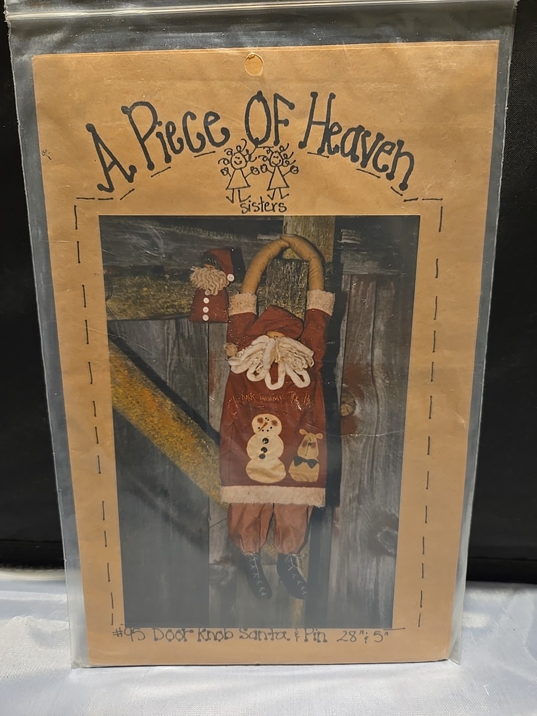 A Piece of Heaven #95 Door Knob Santa & Pin 28" & 5"