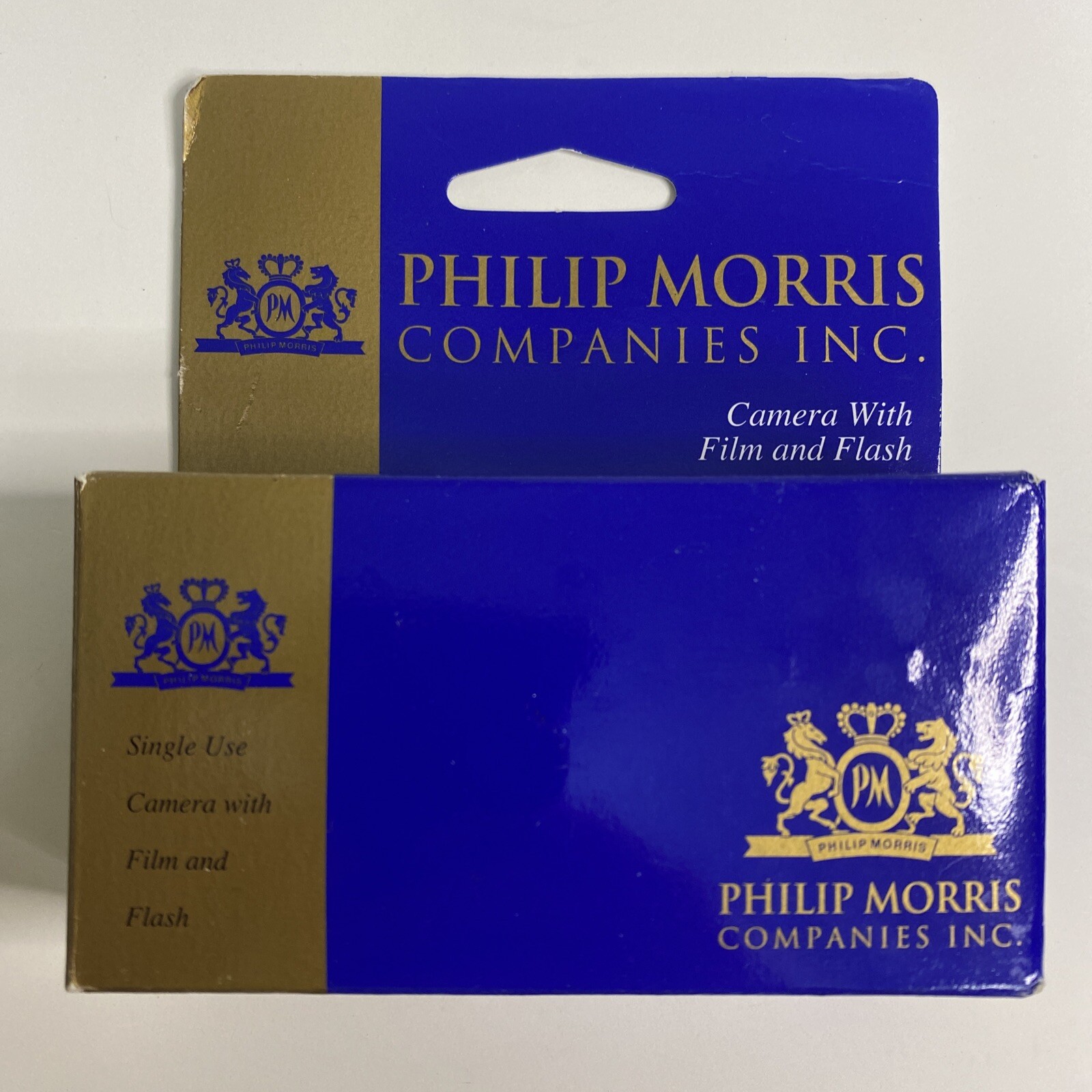 Vintage SEALED PHILIP MORRIS 400 ASA 27 Exposure Single Use Camera Original Box