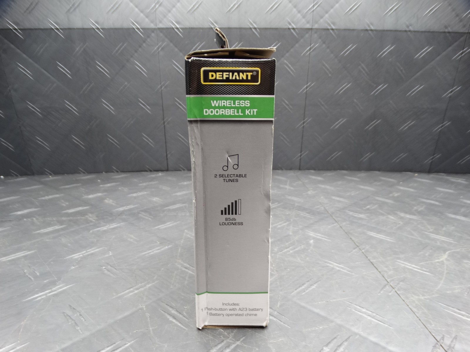 Defiant Wireless Doorbell Kit Chime & Push Button 18000315