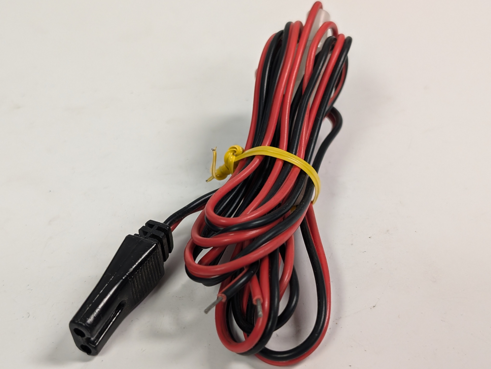 CB 2 PIN POWER CORD W/FUSE HOLDER