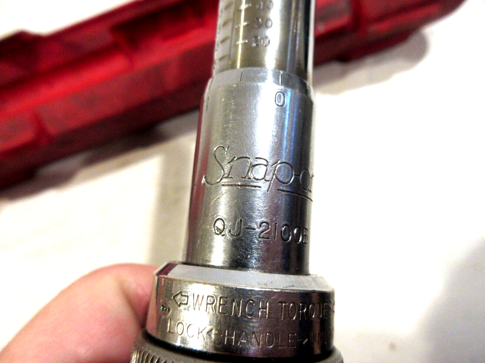 Snap-On QJ2100B Torque Wrench w/Storage Case