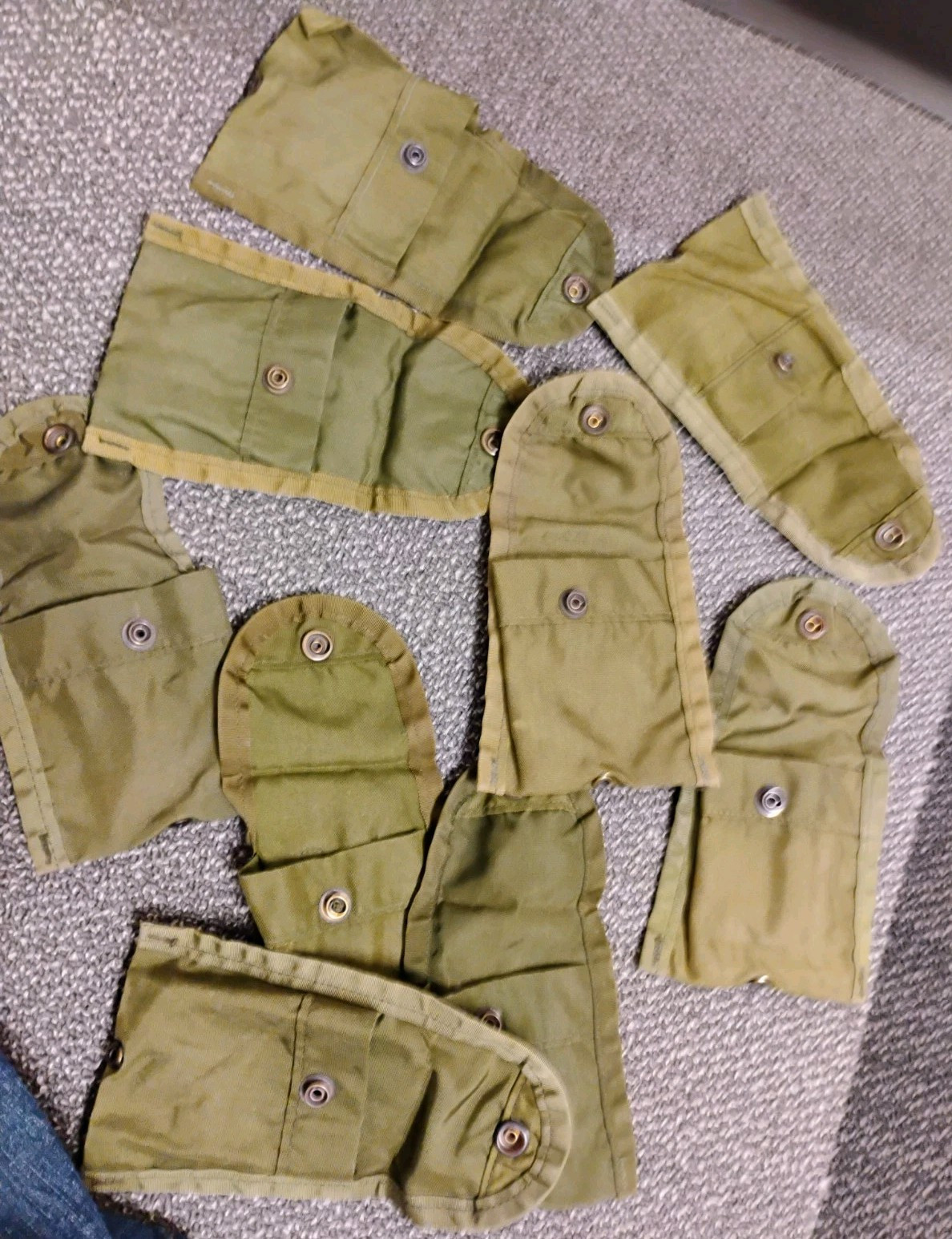 US Army FIRST AID COMPASS POUCH w Alice Clip - No Visible US Stamp on outside VG