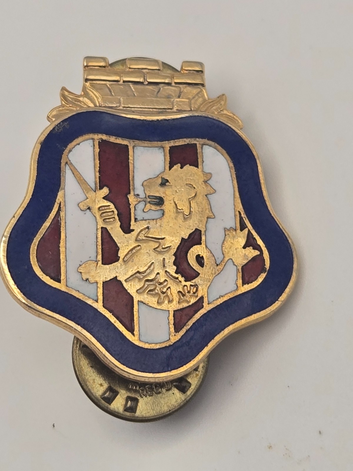 Vintage Army DUI Pin - 7th Engineer Brigade