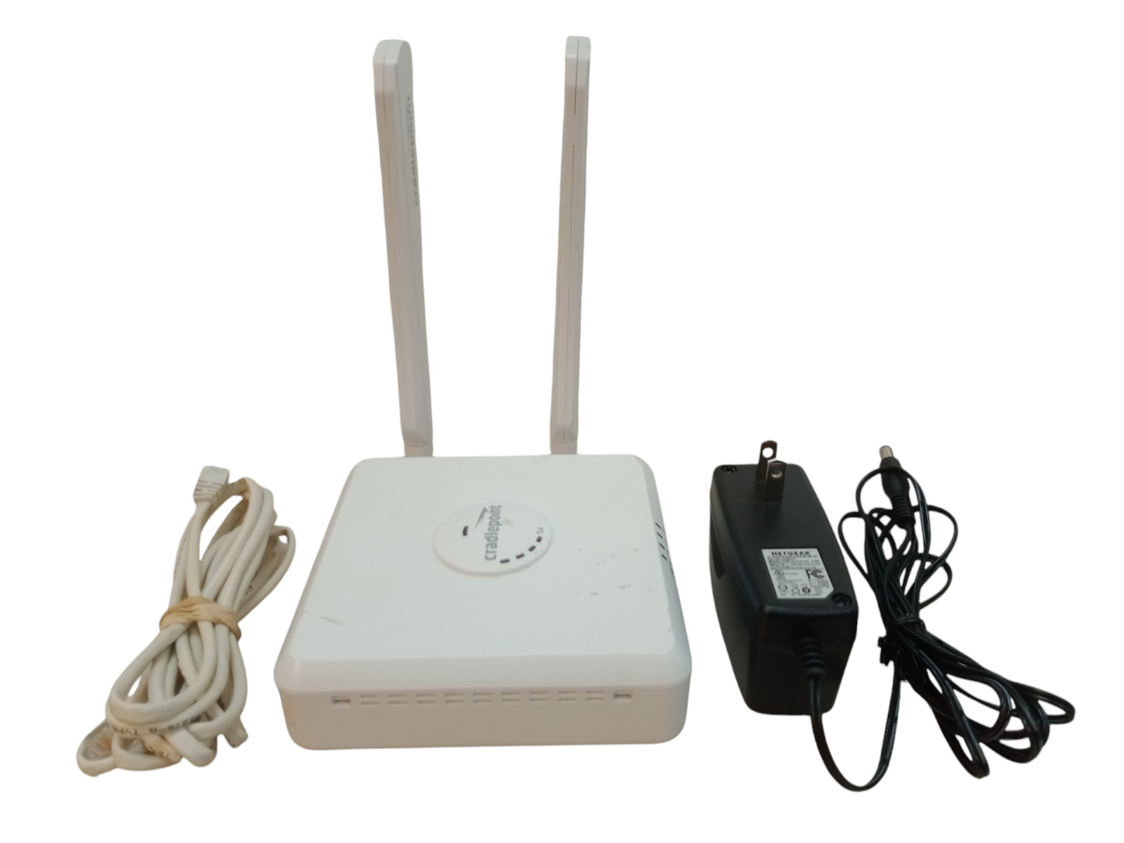 Cradlepoint S4A452A Arc CBA850 LTE Mobile Broadband Router Adapter w/ 2 Antennas
