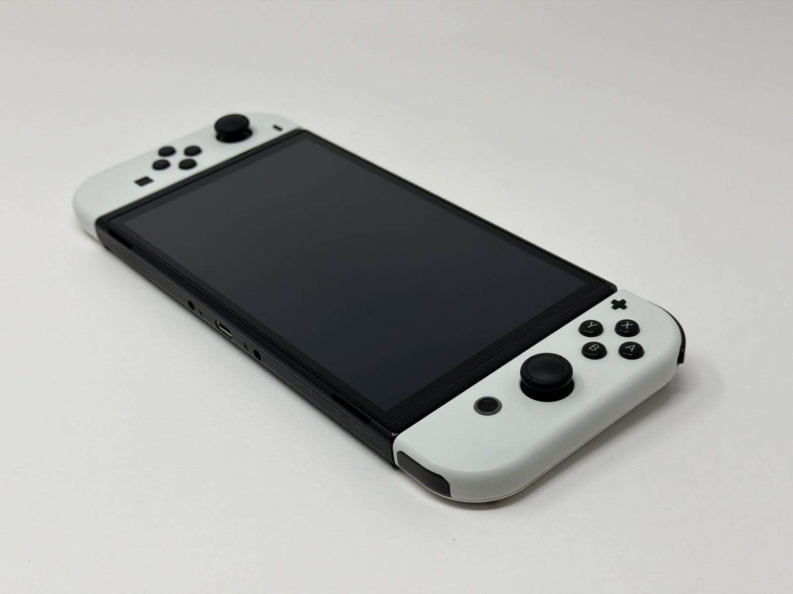 Nintendo Switch OLED Model HEG-001 Handheld Console 64GB White Very Good