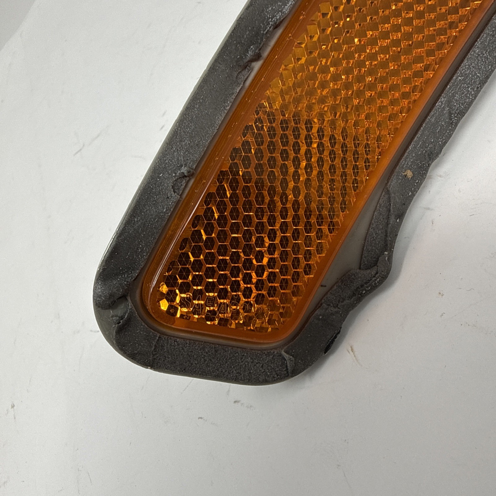 23-25 BMW 7 SERIES LEFT REFLECTOR PANEL LIGHT LAMP SIDE 63149880027 OEM