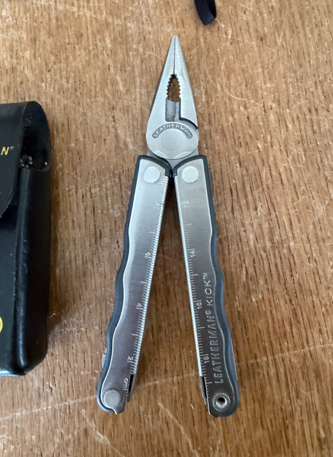 Leatherman Kick Multitool with Sheath