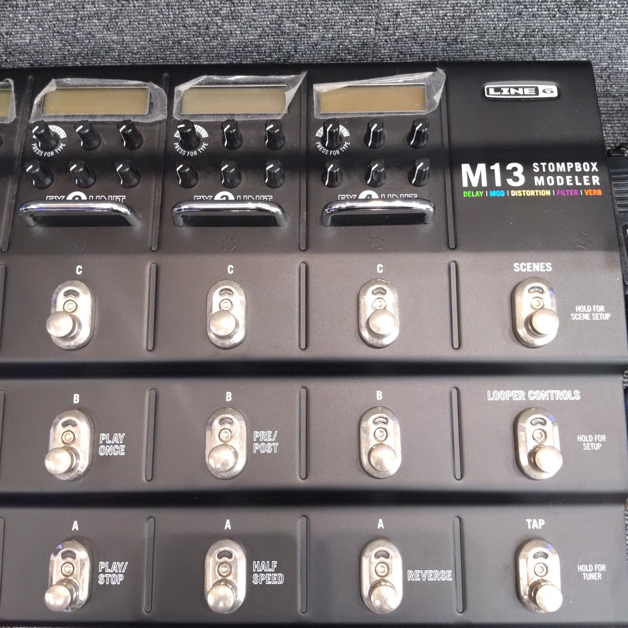 LINE6 Multi-Effects Processor M13