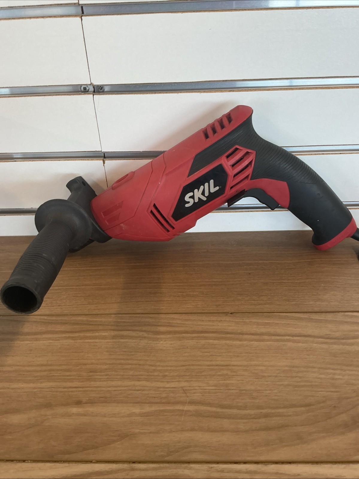Sealed SKIL Corded 7.0 Amp 1/2 Inch Drill - Red #6335-02 - #F0126335AB