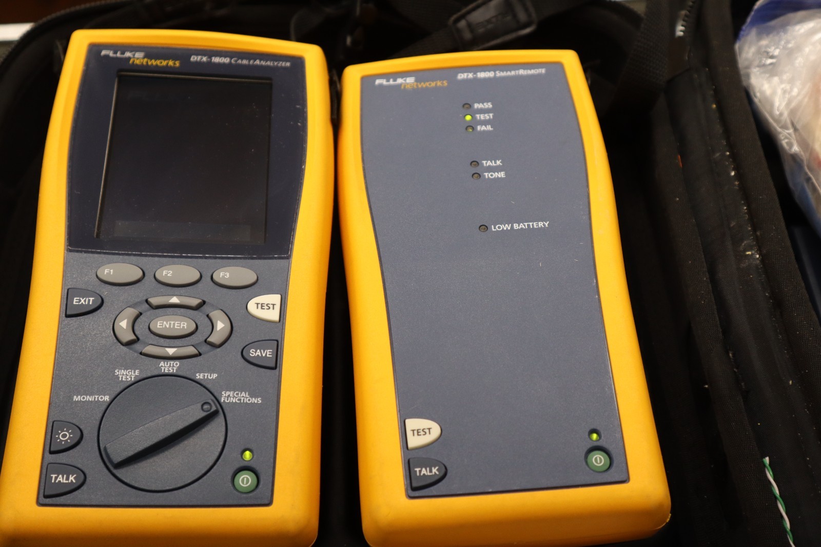 Fluke DTX-1800 Fiber Cable Analyzer & Smart Remote DTX-SFM2 DTX-MFM2 Modules +