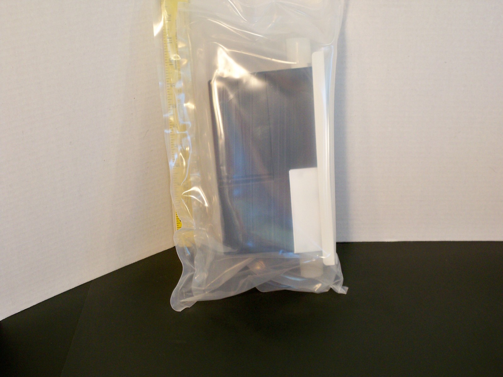 Entegris Integrated Flow Controller 6500T2F4D12KP1U1