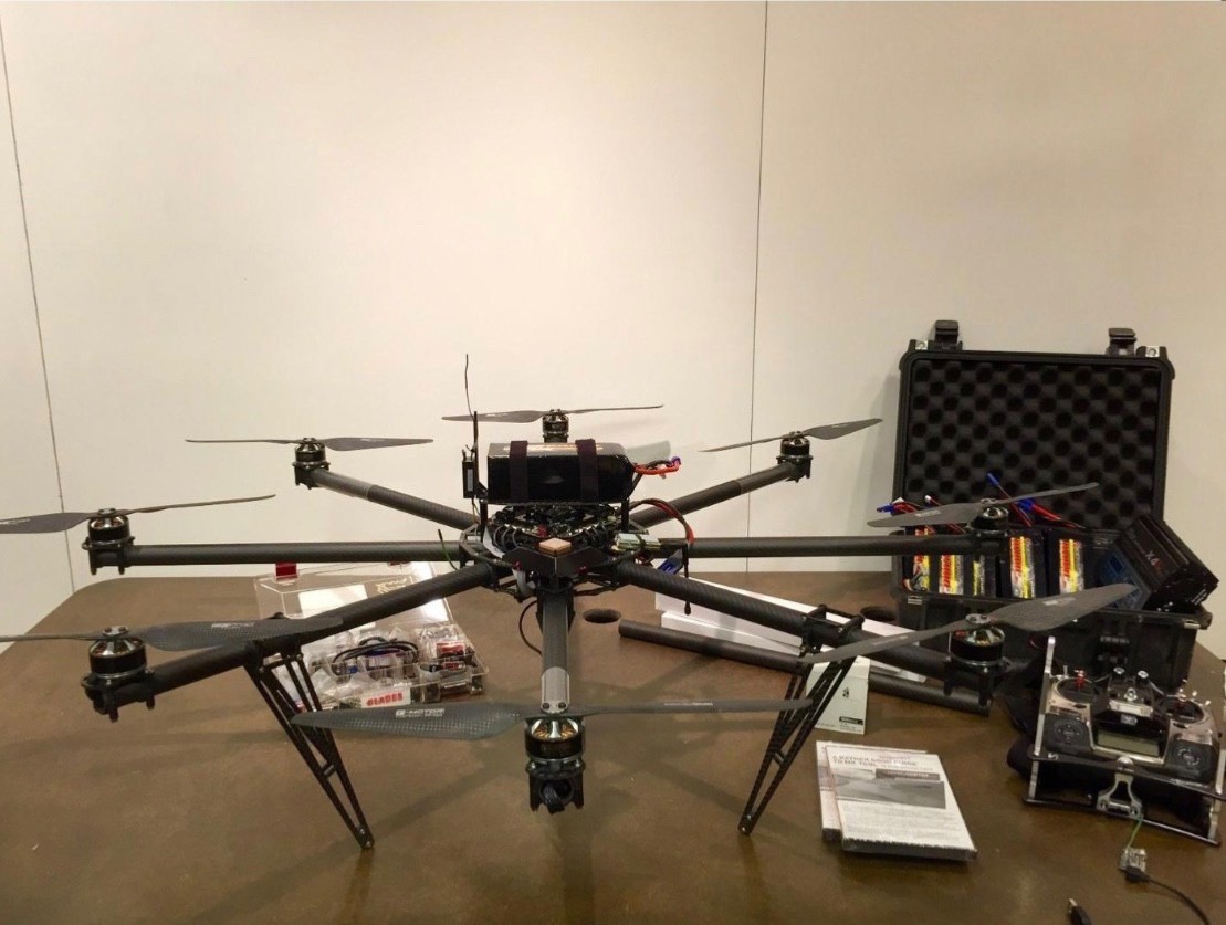 Freefly Cinestar 8 drone