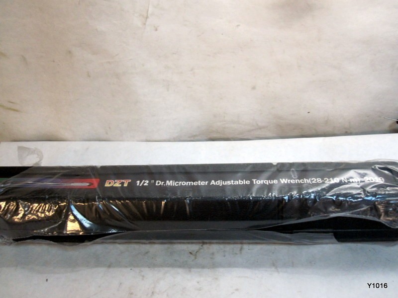 DZT Torque Wrench 1/2” 28-210 N-M