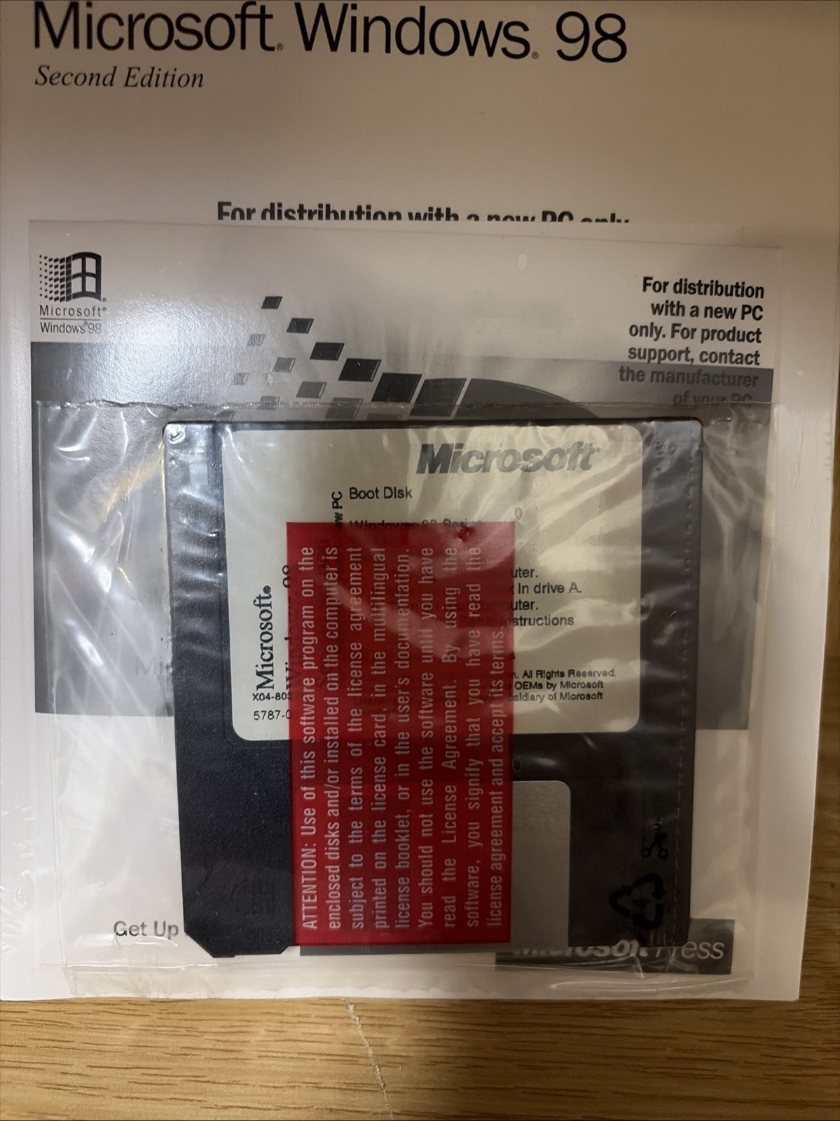 Microsoft Windows 98 Second Edition w/Floppy Boot Disk + CD (New Sealed)