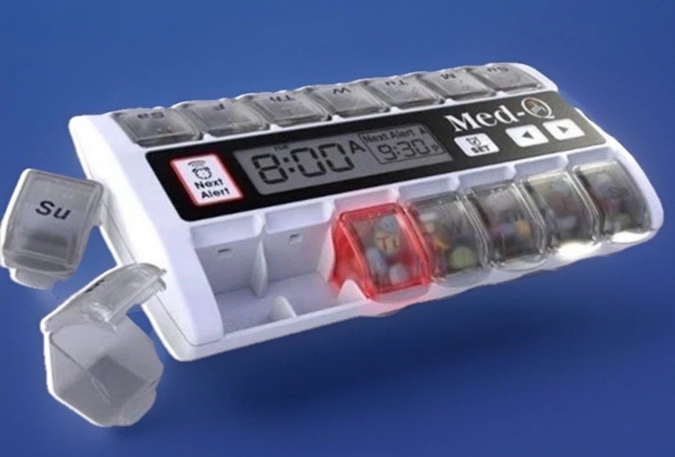 Med-Q White Pill Dispenser 14Days Battery Operated Alarm Removable Boxes Braille