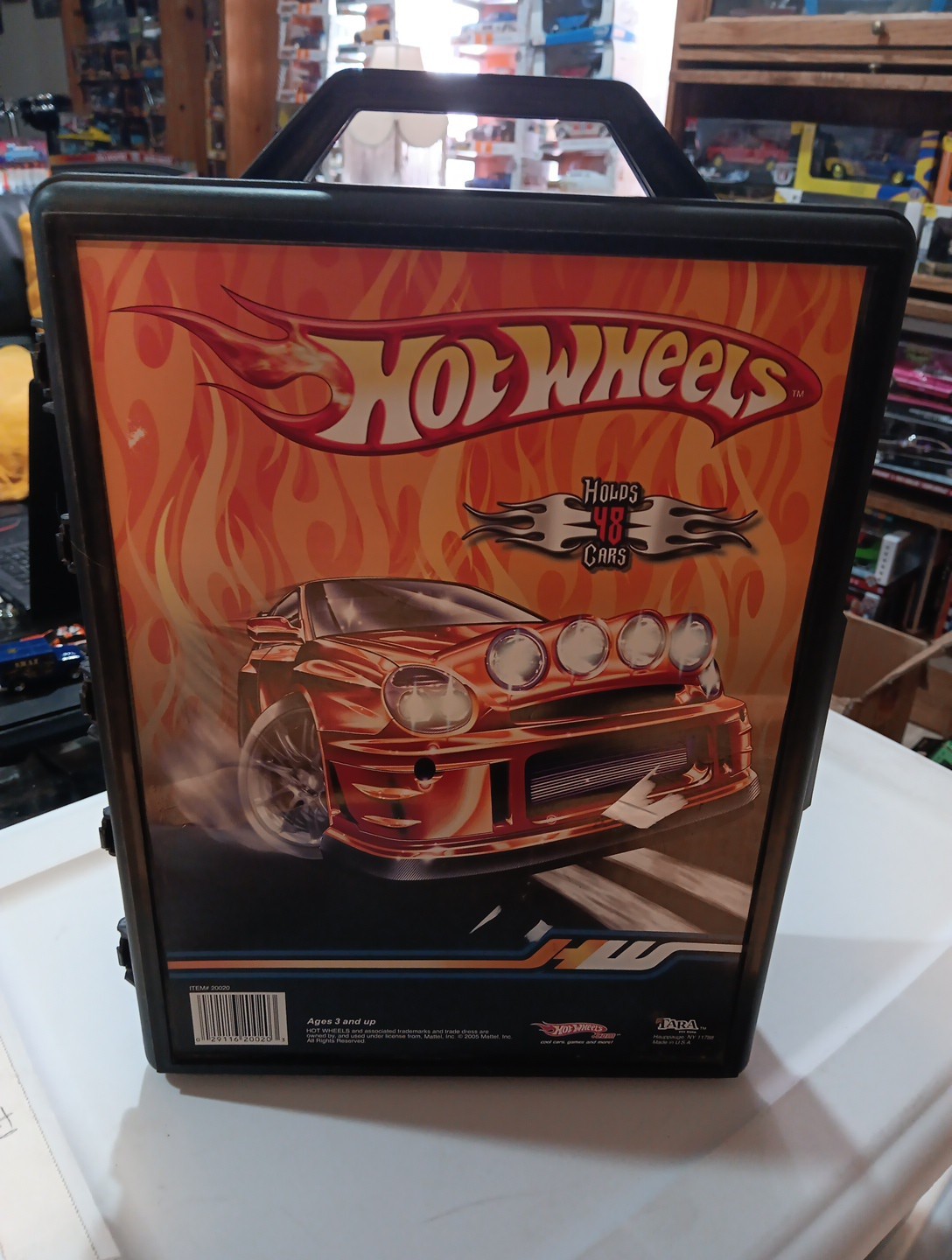 HOT WHEELS CARRYING CASE . 2005  HILDS 48 CARS XLNT CONDITION