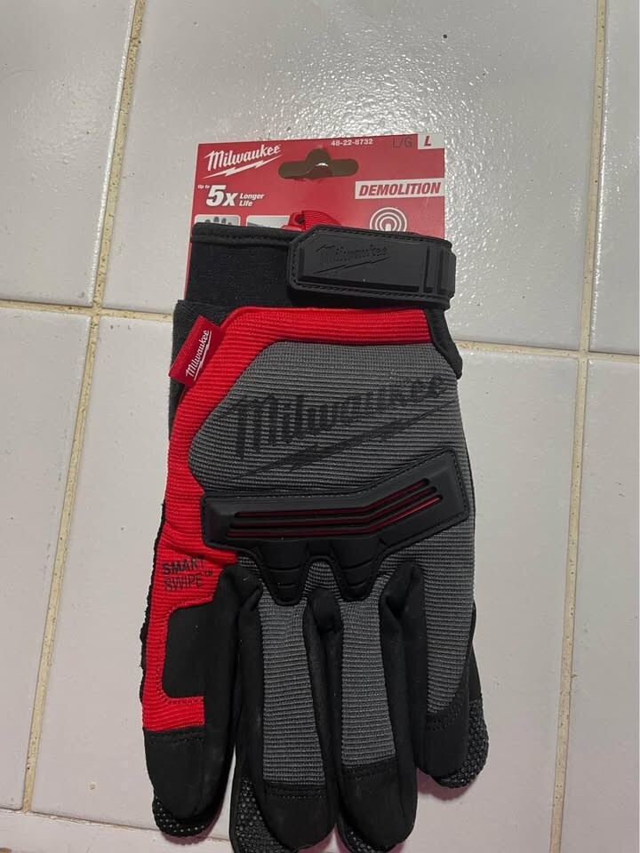 Milwaukee Men's Large Demolition Gloves Breathable Lining Polyester Black/Red