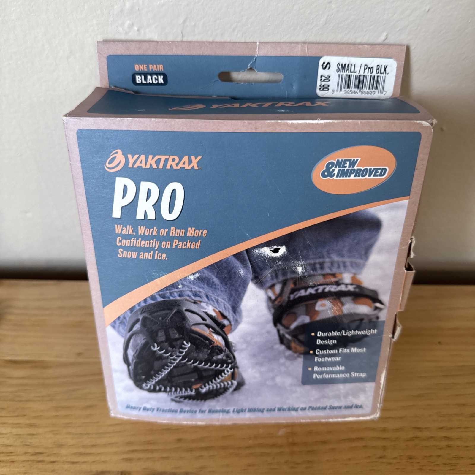 Yaktrax Pro Grips Traction Size Small Mens 5-8.5 Women's 6.5-10