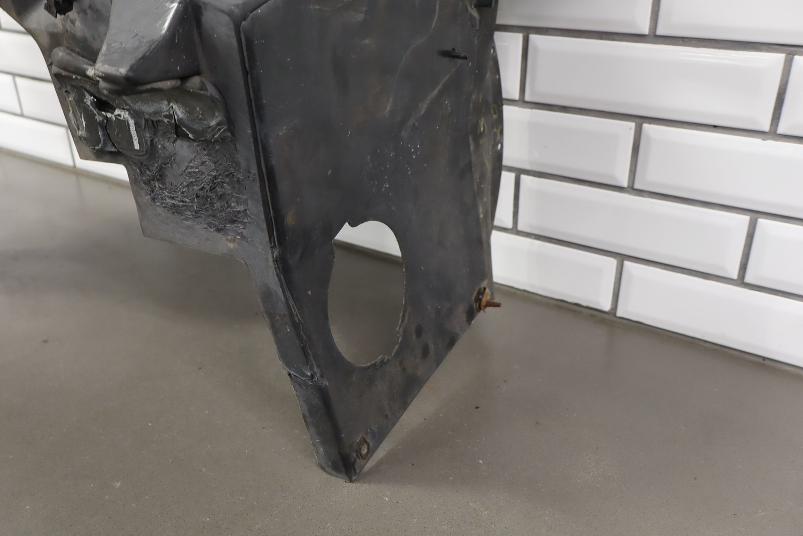 1997-2004 C5 Corvette Left Driver Front Inner Fender Structure *Damaged*