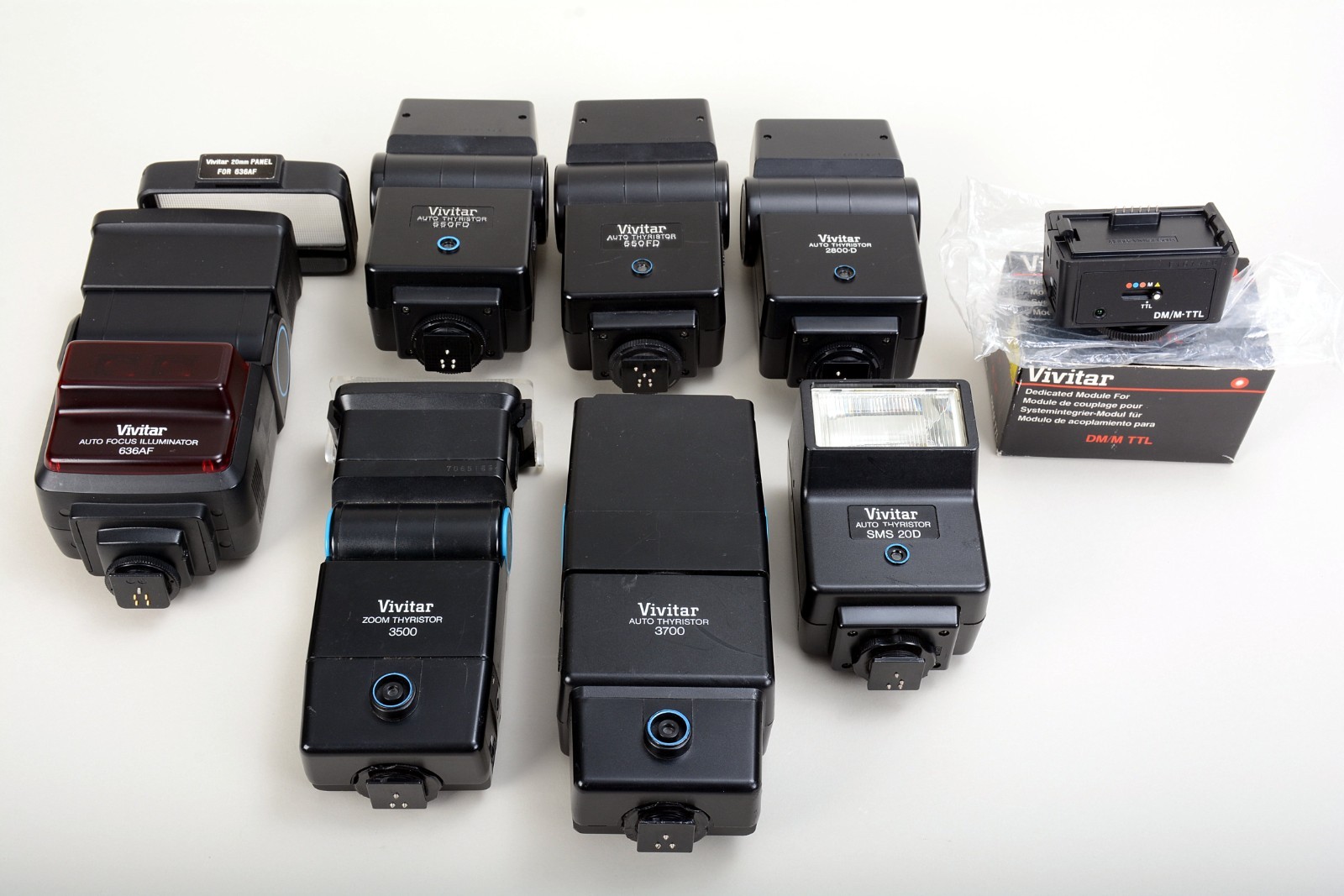 LOT OF 7 Vivitar Dedicated Flashes, 3 of which have TTL.  All clean & tested.