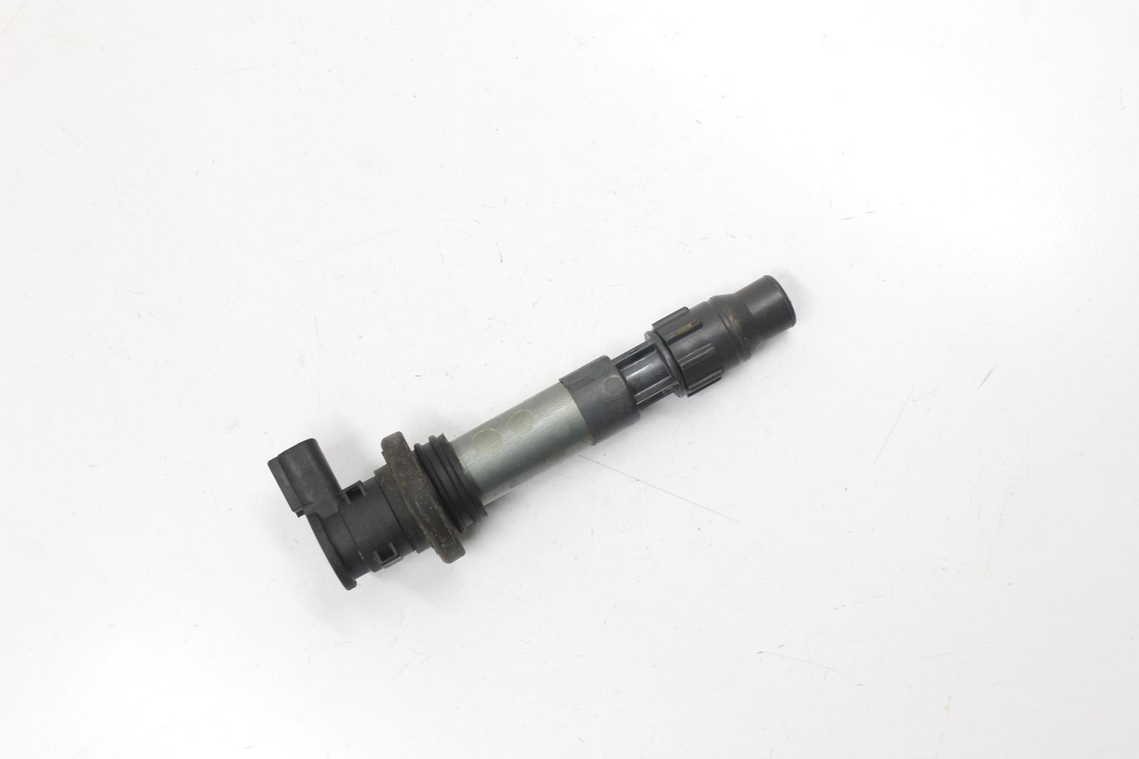 2024 SUZUKI GSX-8R OEM IGNITION COIL SPARK PLUG CAP