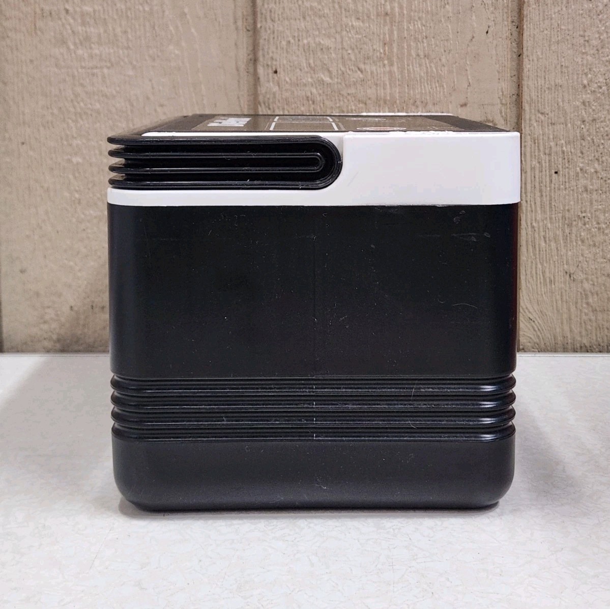 Igloo Die Hard Battery 6pk Cooler ~ GOOD USED CONDITION