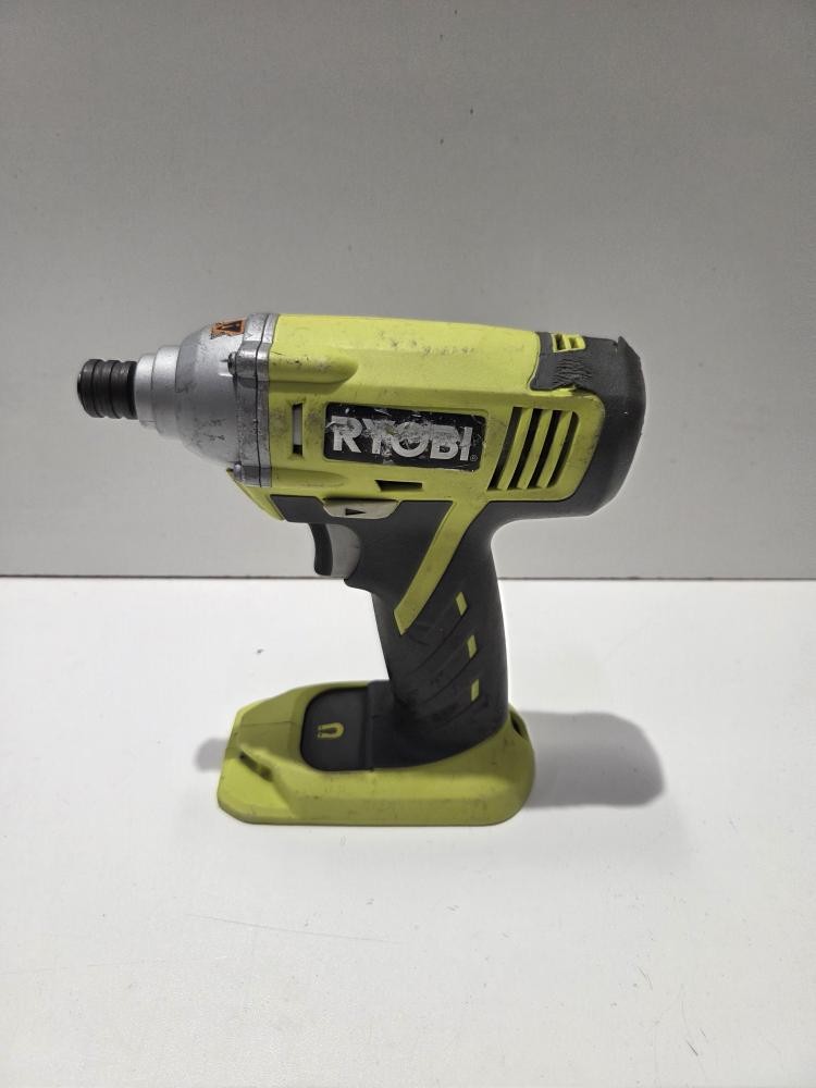 RYOBI TOOLS COMBO TOOL SETS (P22012601)