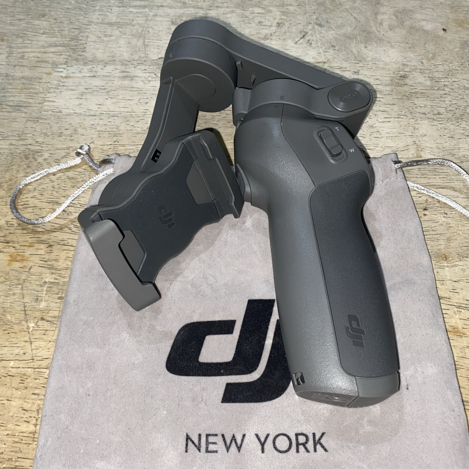 DJI Osmo Mobile 3 Gimbal Stabilizer for Smartphone