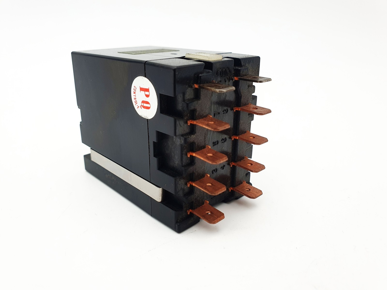 MAGNETIC CONTROL RELAY YASKAWA RAP-4G DC 24V RAP4G