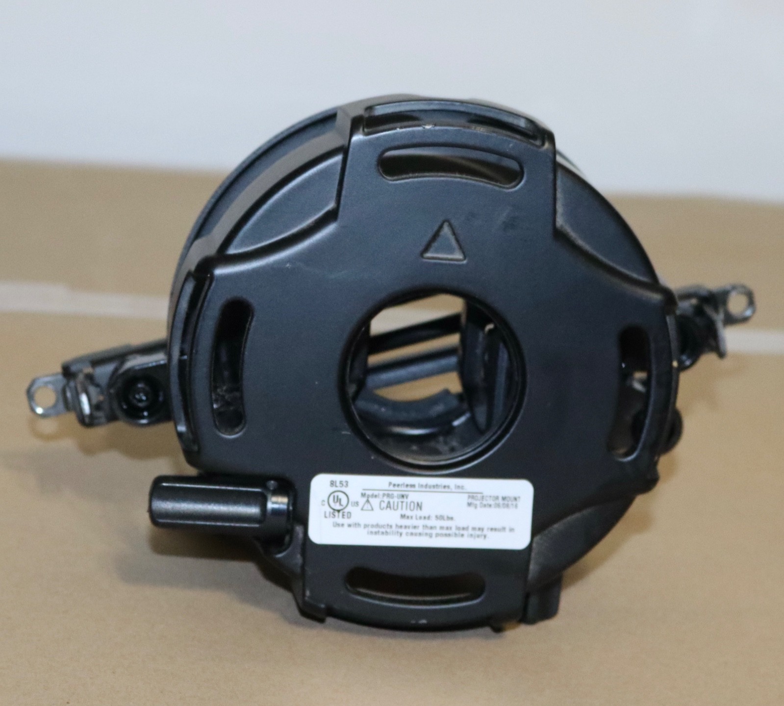 Peerless PRG-UNV Precision Gear Projector Mount