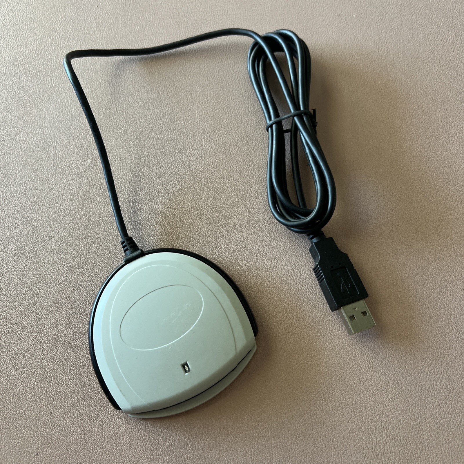 Identiv SCR3310 v2.0 USB Smart Common Access Card Reader 905331 – No Box
