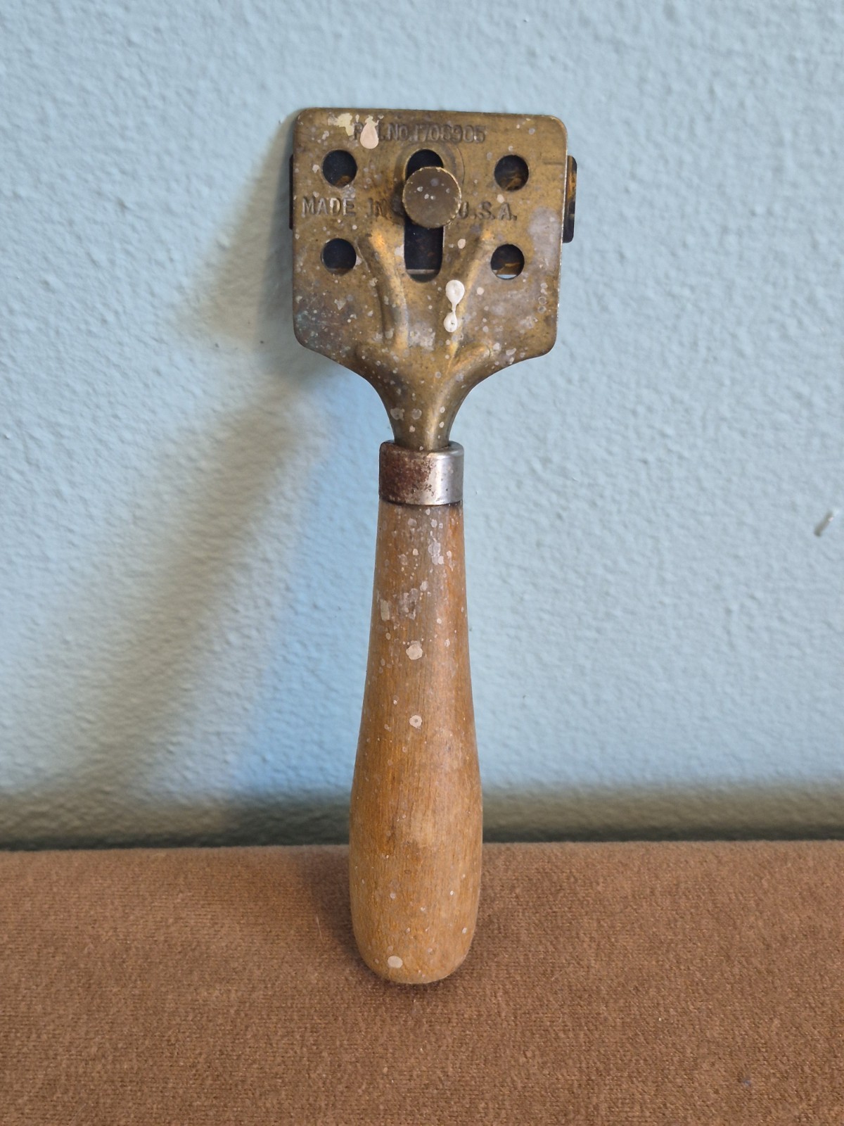 Old School Razor Blade Scraper Tool Wood Handle