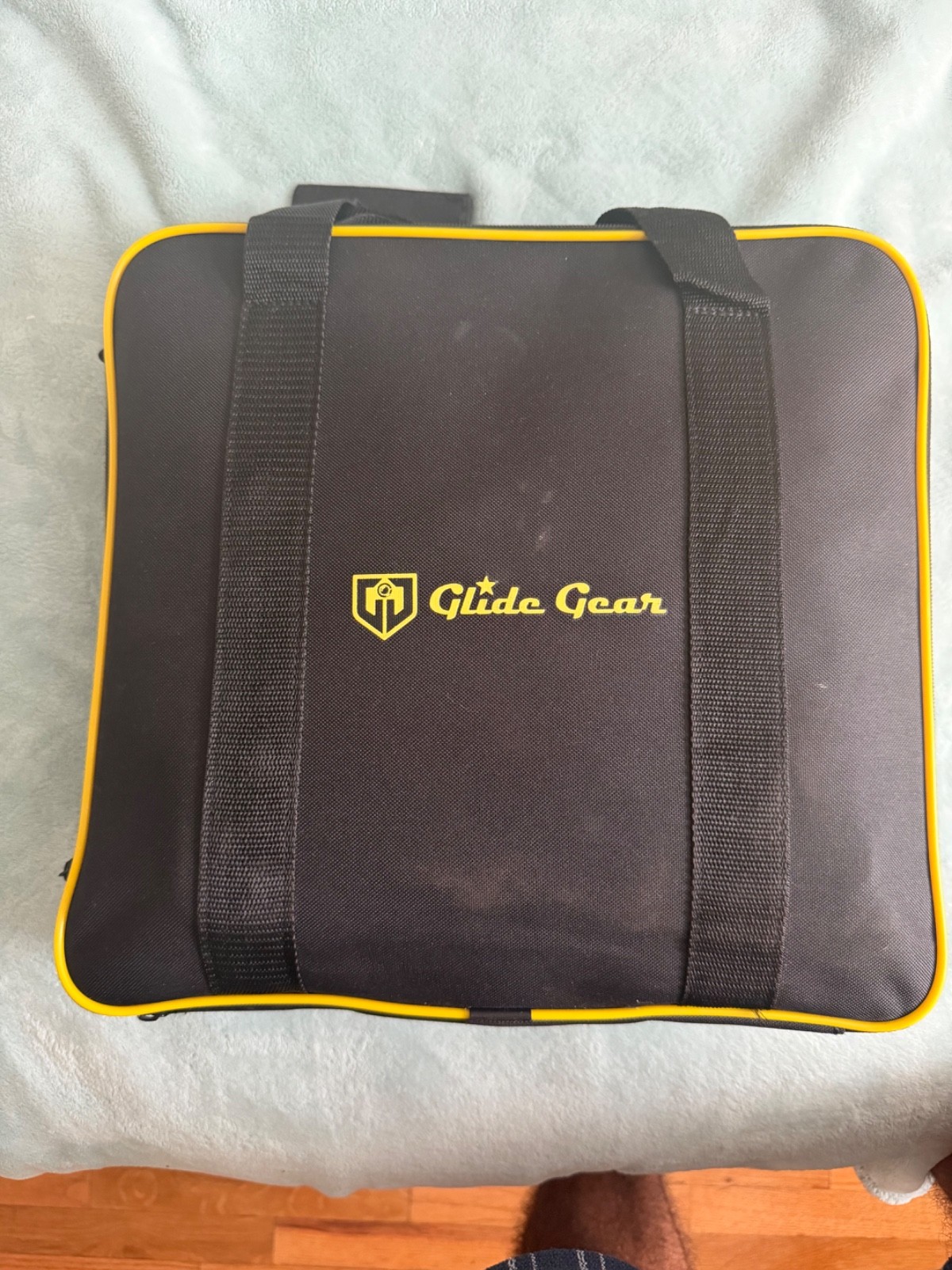 Glide Gear TMP100 Tablet/Smartphone Teleprompter – With case and all accessories