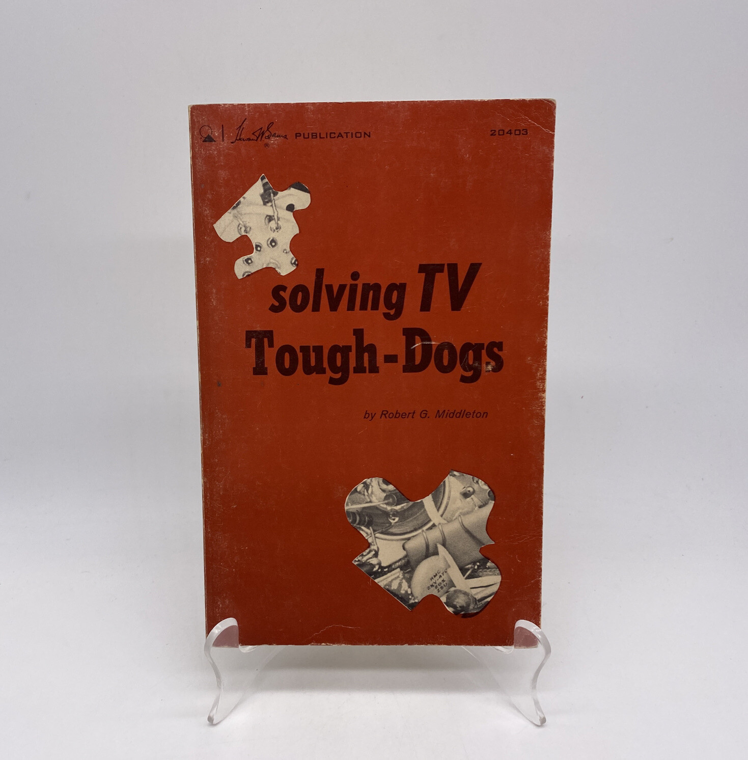 1968 Solving TV Tough Dogs Robert Middleton Vintage Paperback