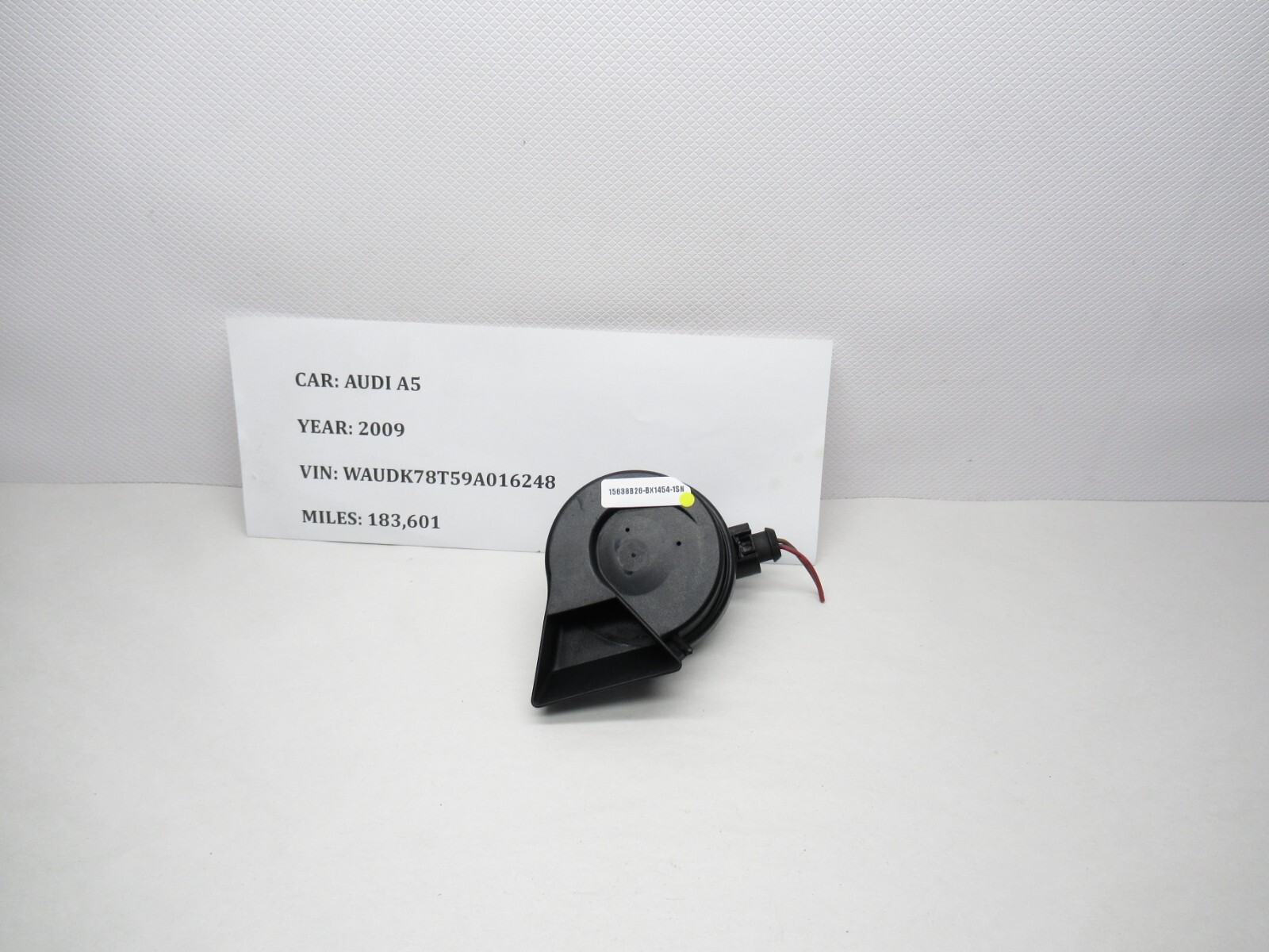 2008-2017 AUDI A5 Horn Signal A-28-657625 OEM