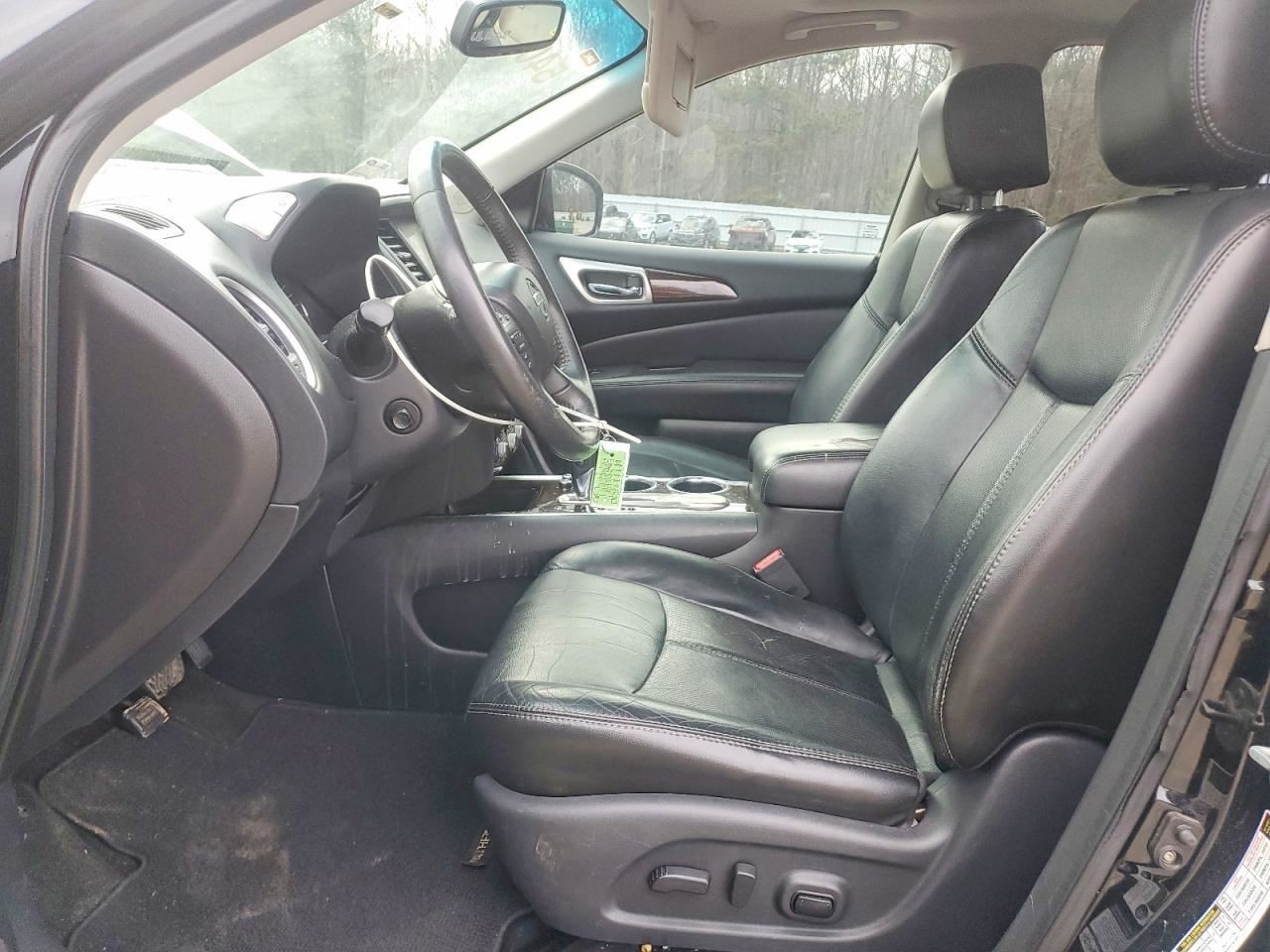 PATHFINDR 2014 Glove Box 4985711