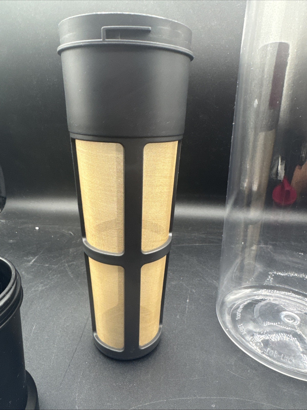 Takeya 2 Quart Cold Brew Coffee/Iced Tea Maker/Fruit Infuser Pitcher