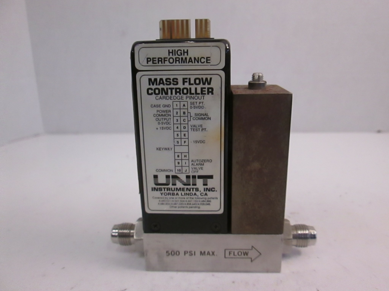 Unit UFC-1100A Mass Flow Controller MFC, N2, 200 SCCM