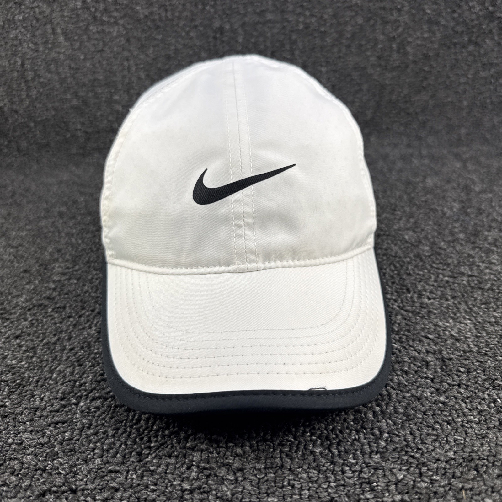NIKE Featherlight Dri-Fit Cap hat Adult Size White Running Tennis Pickleball