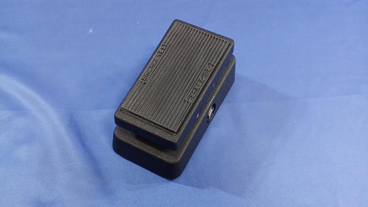 JIM DUNLOP CBM95 MINI CRY BABY Wah Pedal Fasel Inductor 3 Voicings True Bypass