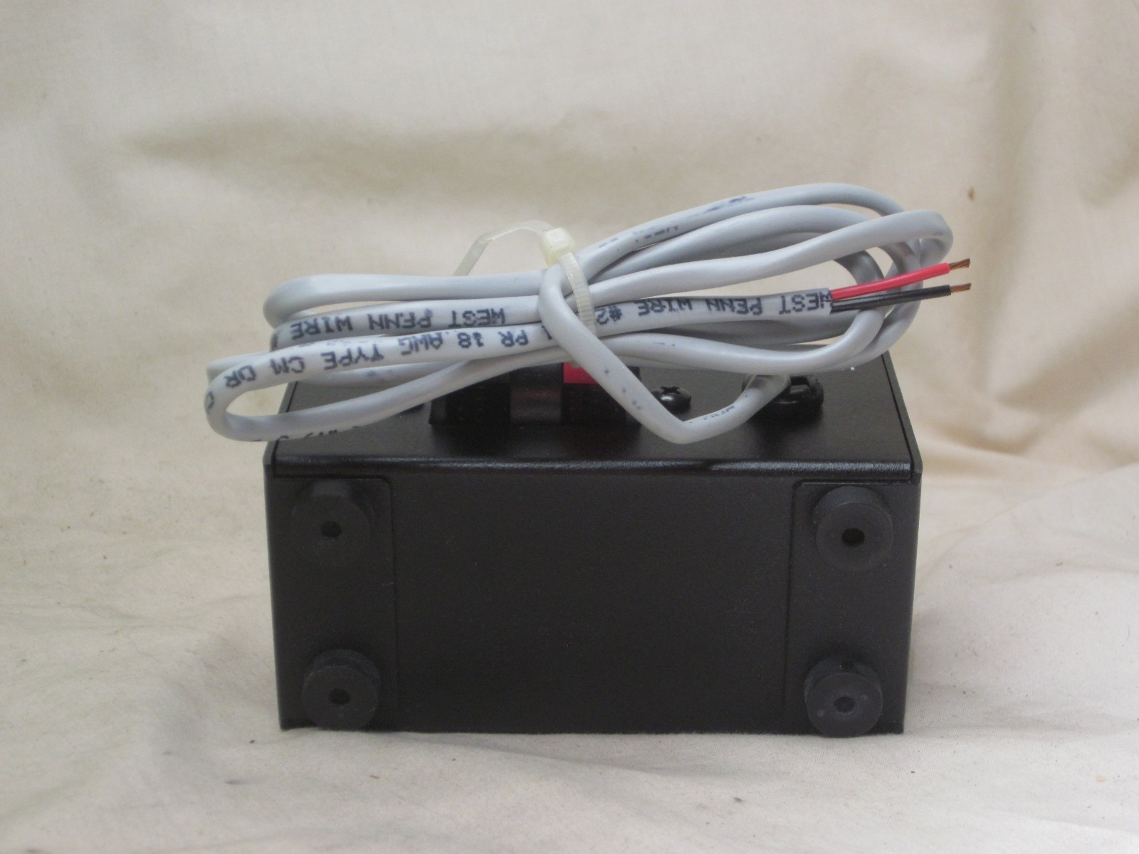 switchbox Amp Speaker single switch metal box wired control