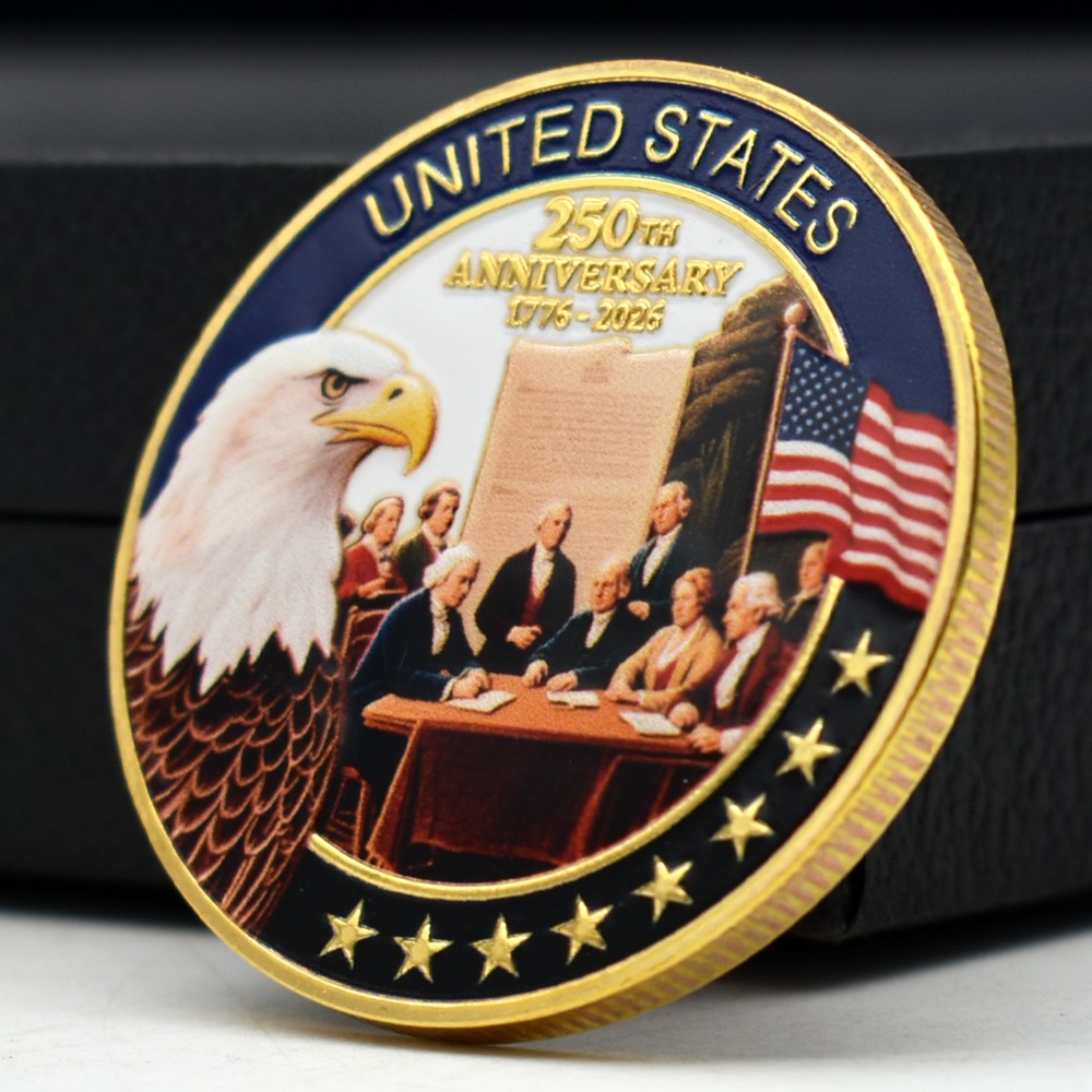 USA 250th Anniversary 1776-2026 Gold Plated Commemorative Coin Eagle White House