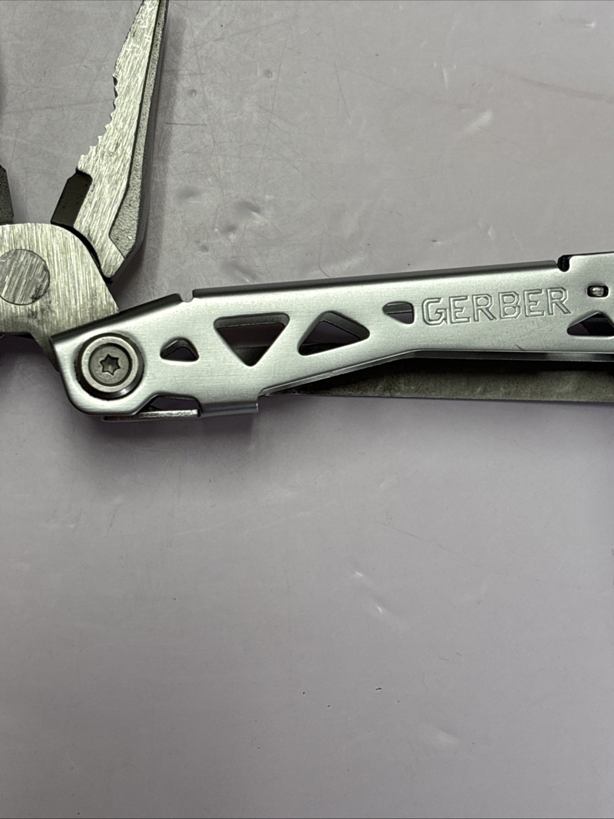 GERBER MULTI TOOL ~ LOT OF 2 ~ READ DESCRIPTION
