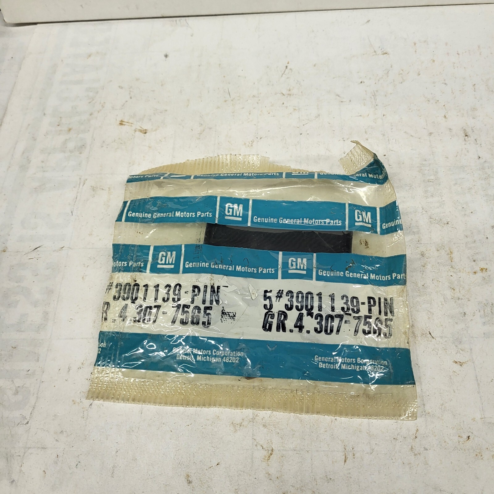 NOS GM SM465 Muncie 4spd Interlock Pins (5) 1968-87 Chevy GMC Truck Blazer Sub