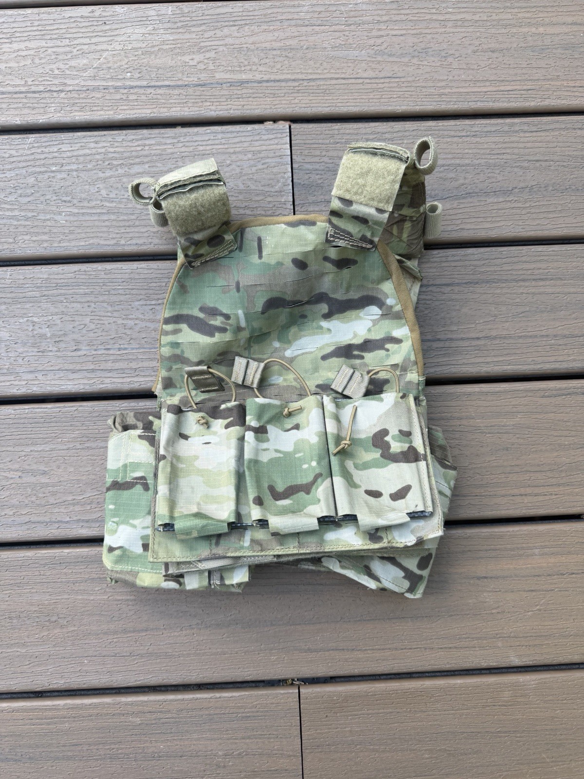Matbock Low Vis Plate Carrier w/ 3 Mag Pouches Multicam S/M Lightly Used SOCOM
